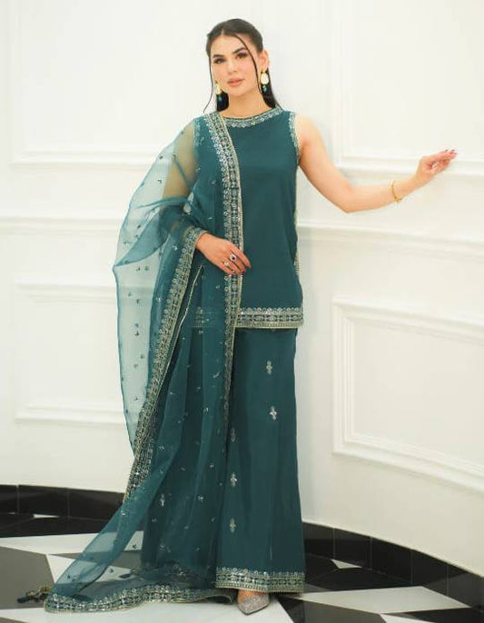 SEREN Stunning green sleeveless 3 piece dress Embroidered Fabric with Organza Dupatta by Miryaan Store
