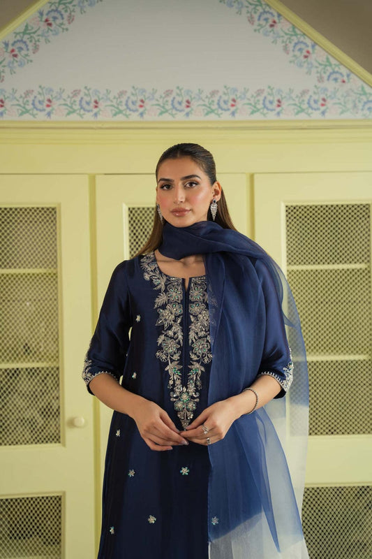 Korean raw silk paired with pure organza duppata By Miryaan Store