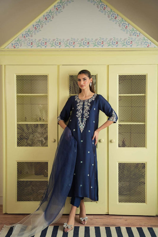 Korean raw silk paired with pure organza duppata By Miryaan Store